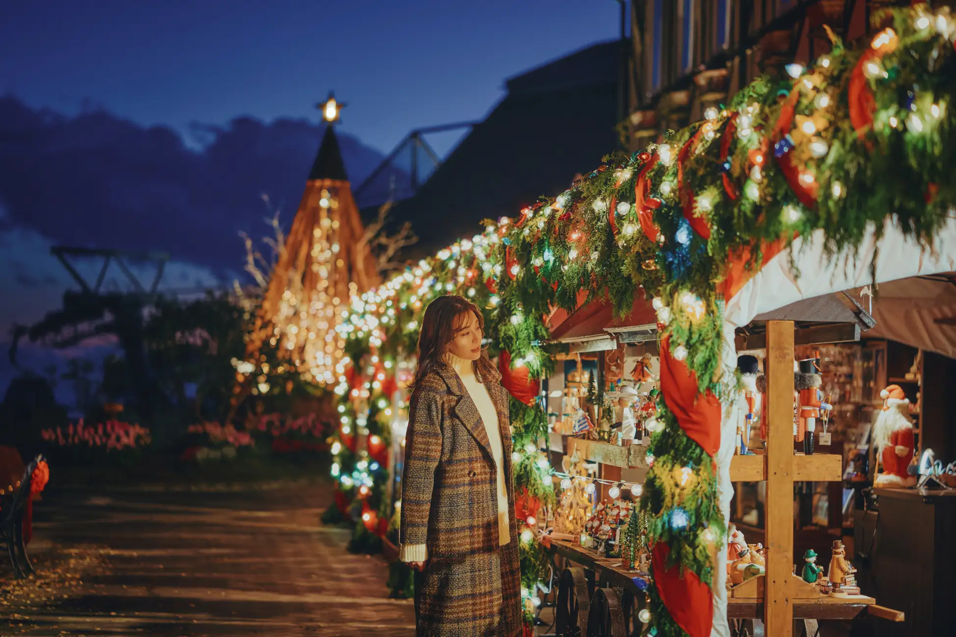 神戸クリスマスマーケット 2025 - 古城のクリスマス -