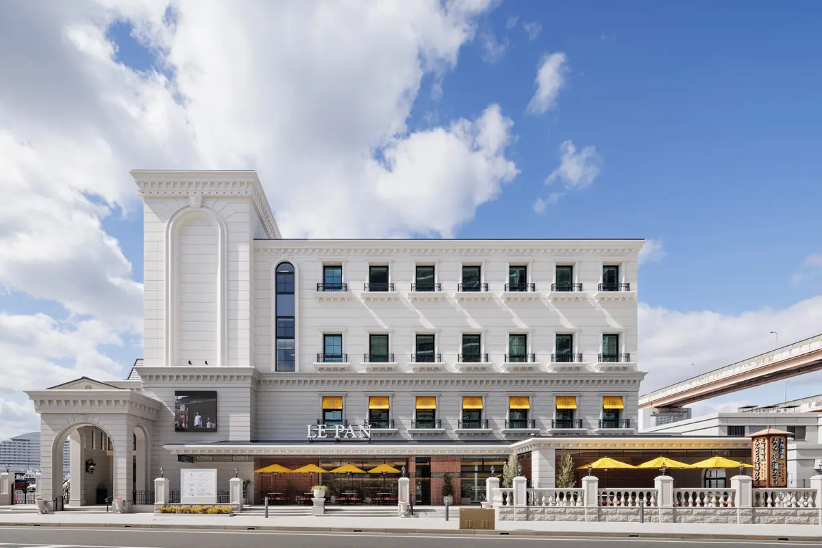 きらめく苺とショコラの誘惑！神戸ラスイートで贅沢ブッフェのイメージ画像