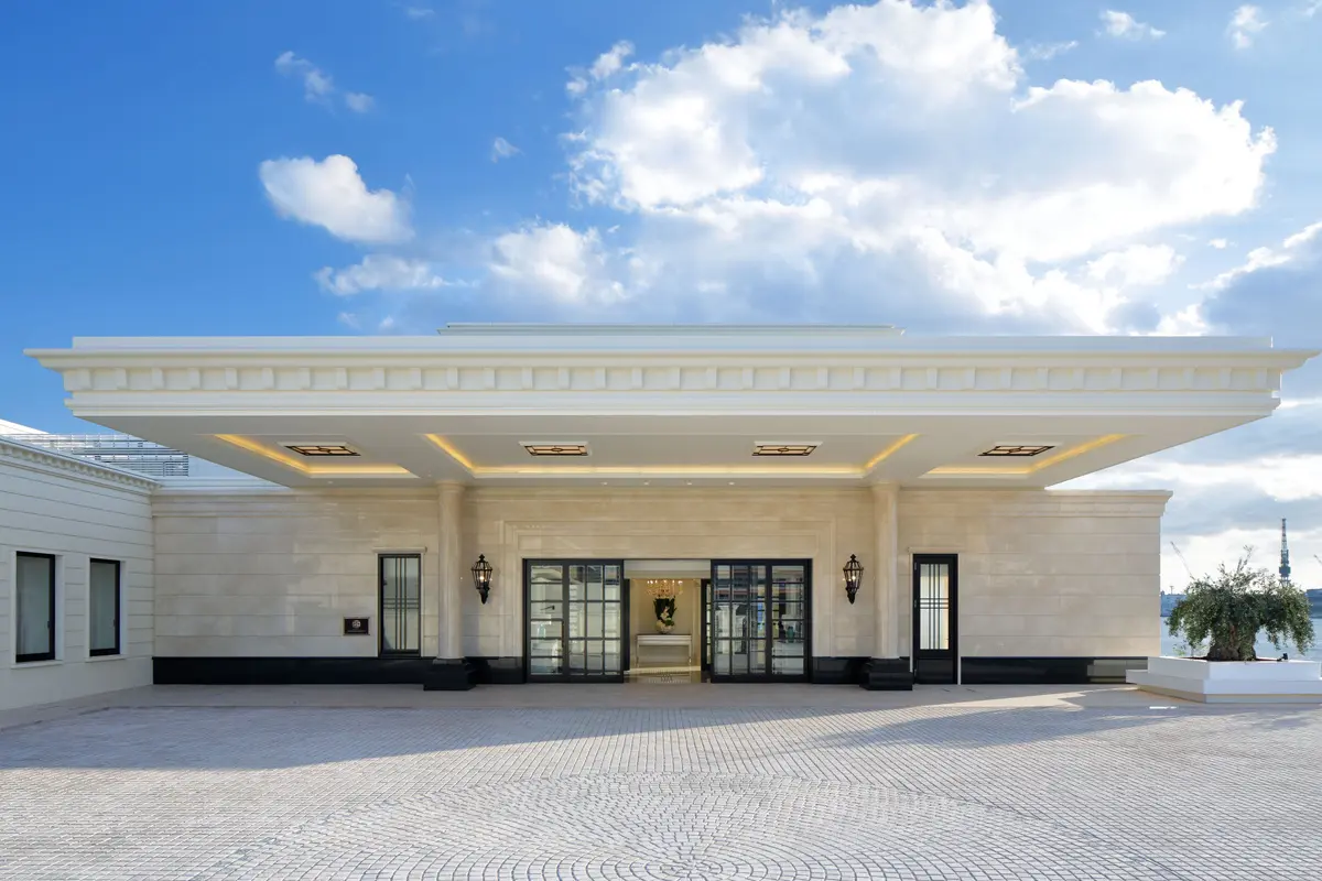 きらめく苺とショコラの誘惑！神戸ラスイートで贅沢ブッフェのイメージ画像