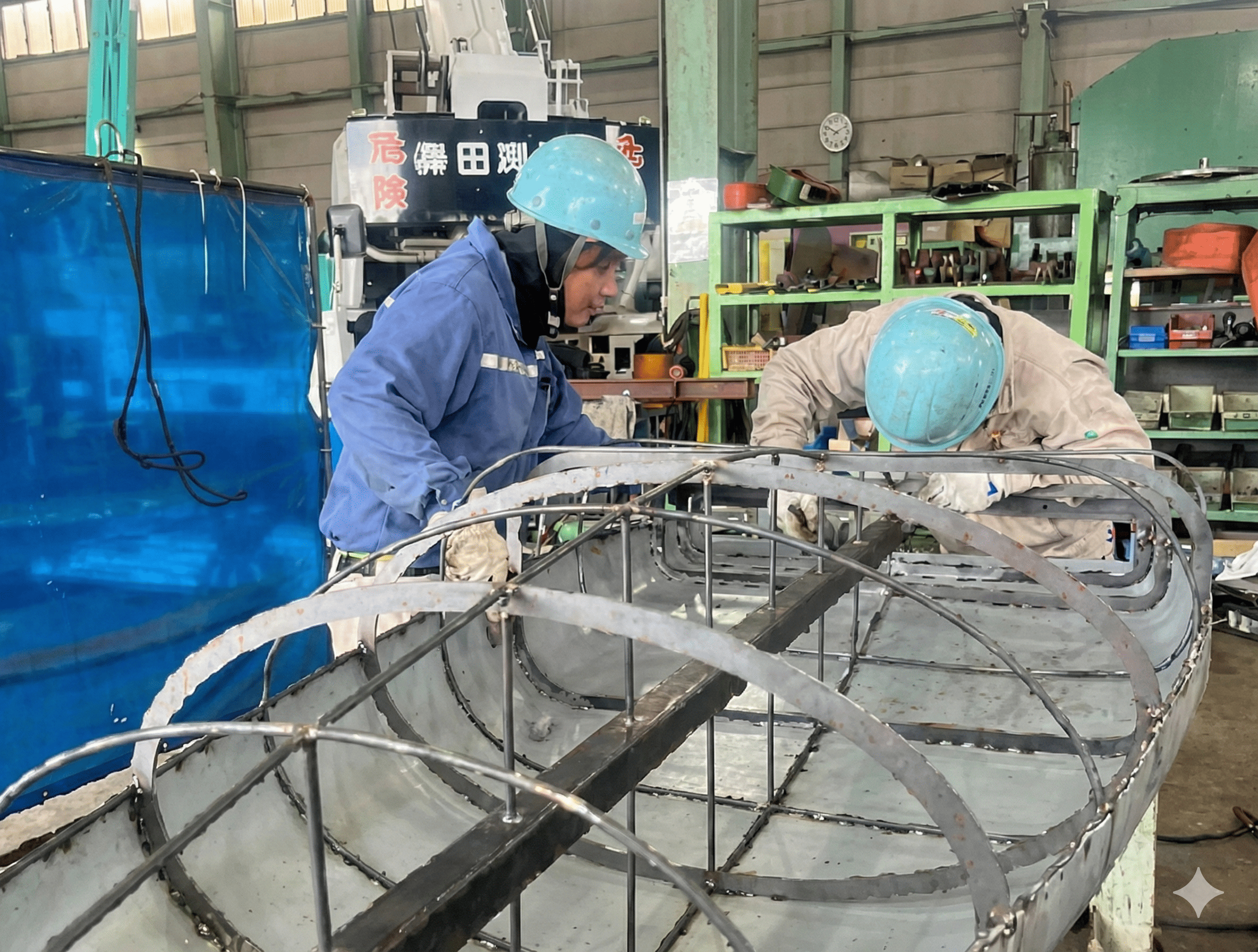 夢を彩る！姫路の小学生が巨大ジンベイザメに手形アートで命を吹き込むのイメージ画像