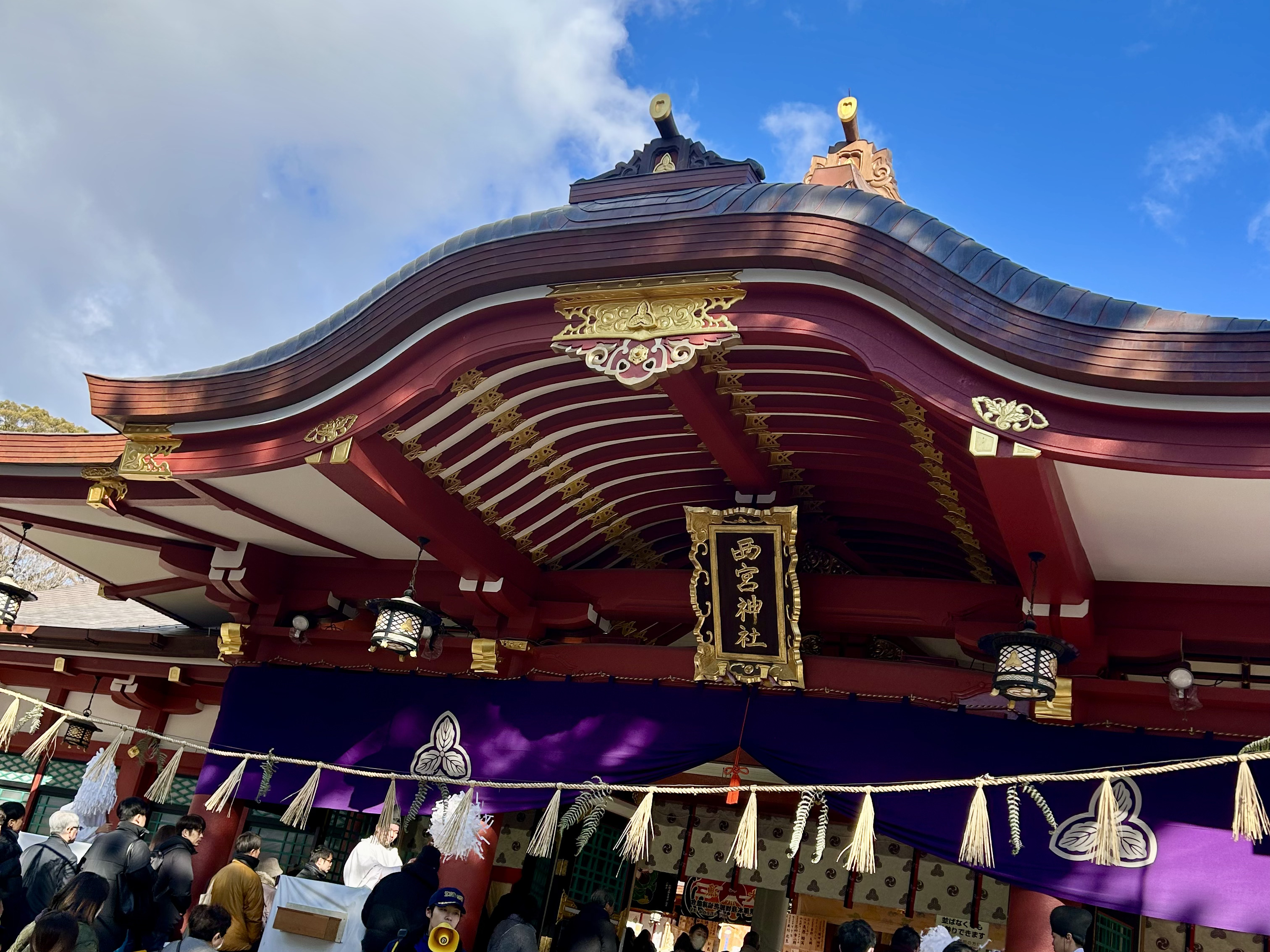 ５千人が駆け抜けた！西宮神社「福男選び」大学生３人が栄冠のイメージ画像