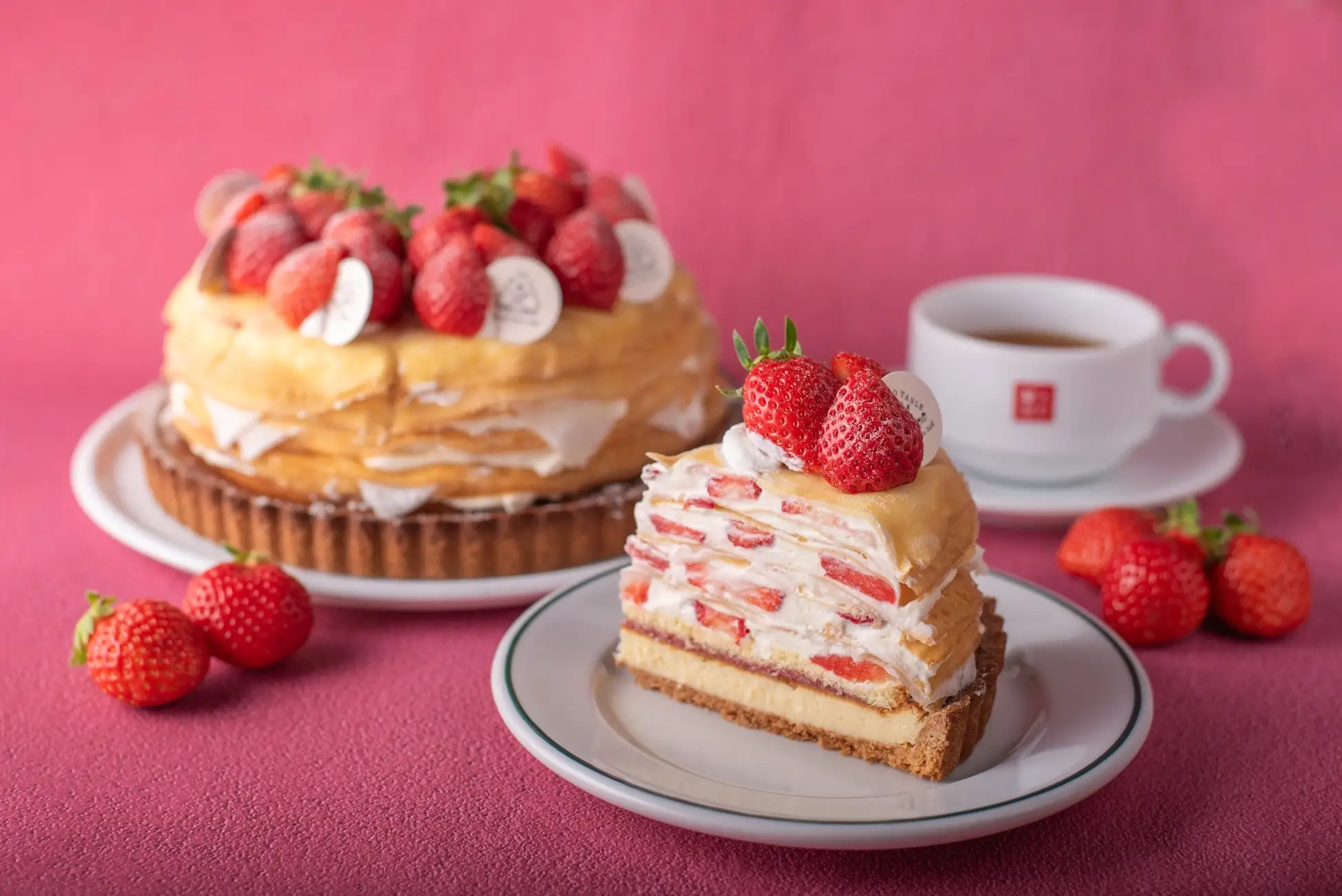 マザームーンカフェ、神戸で苺スイーツ！32層クレープタルトなど限定販売のイメージ画像