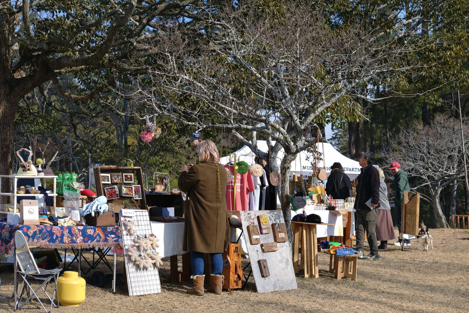 加古川 日岡山公園 朝市 1/24開催！新鮮野菜、牡蠣、グルメが集結のイメージ画像