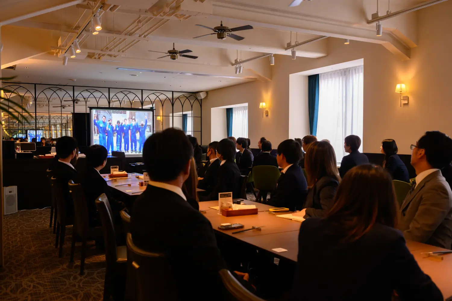思い出の校舎で同窓会！北野小学校跡地レストランのイメージ画像