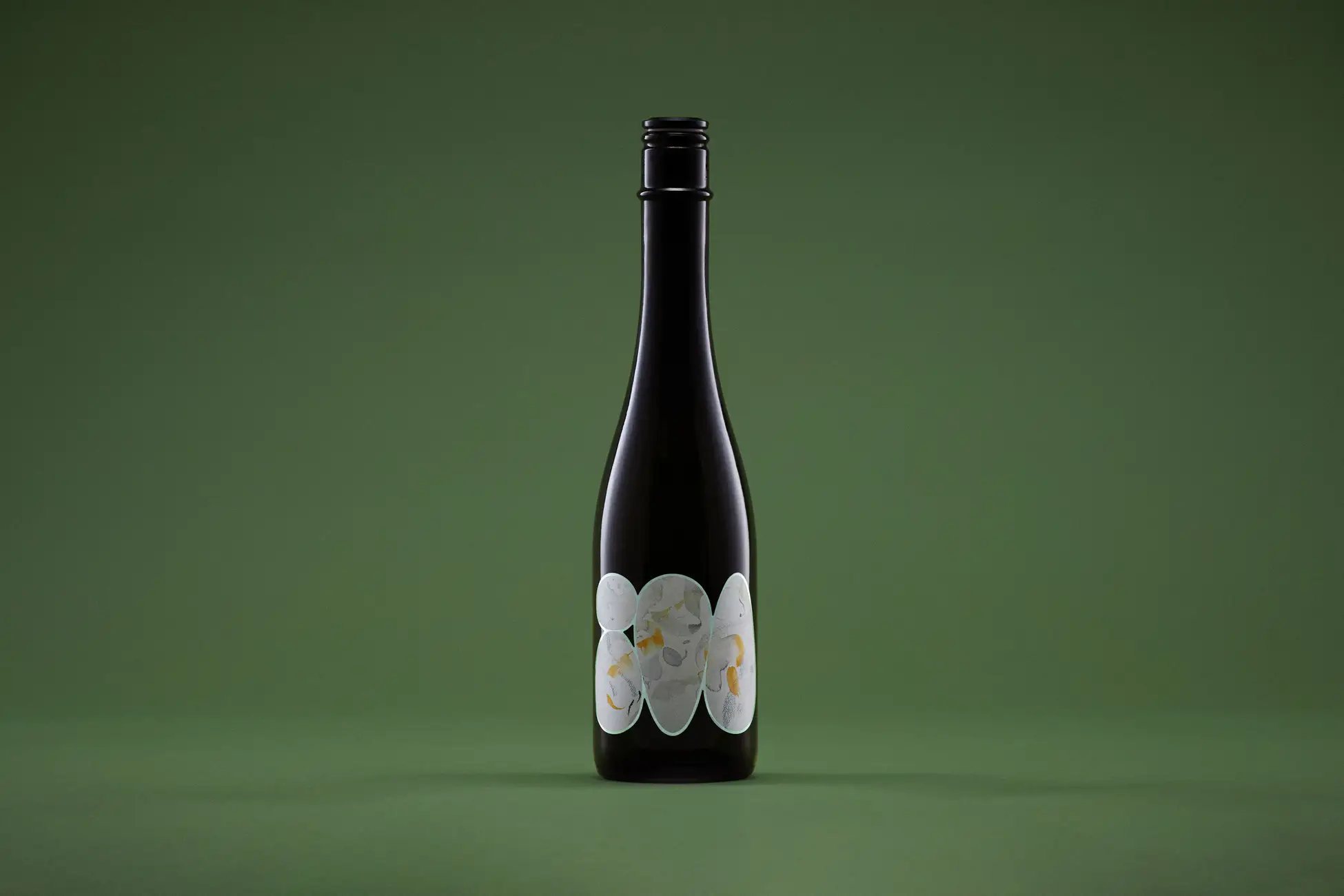 木市休耕田で山田錦×稗 SAKE「800米〈心拍〉」2/24発売のイメージ画像