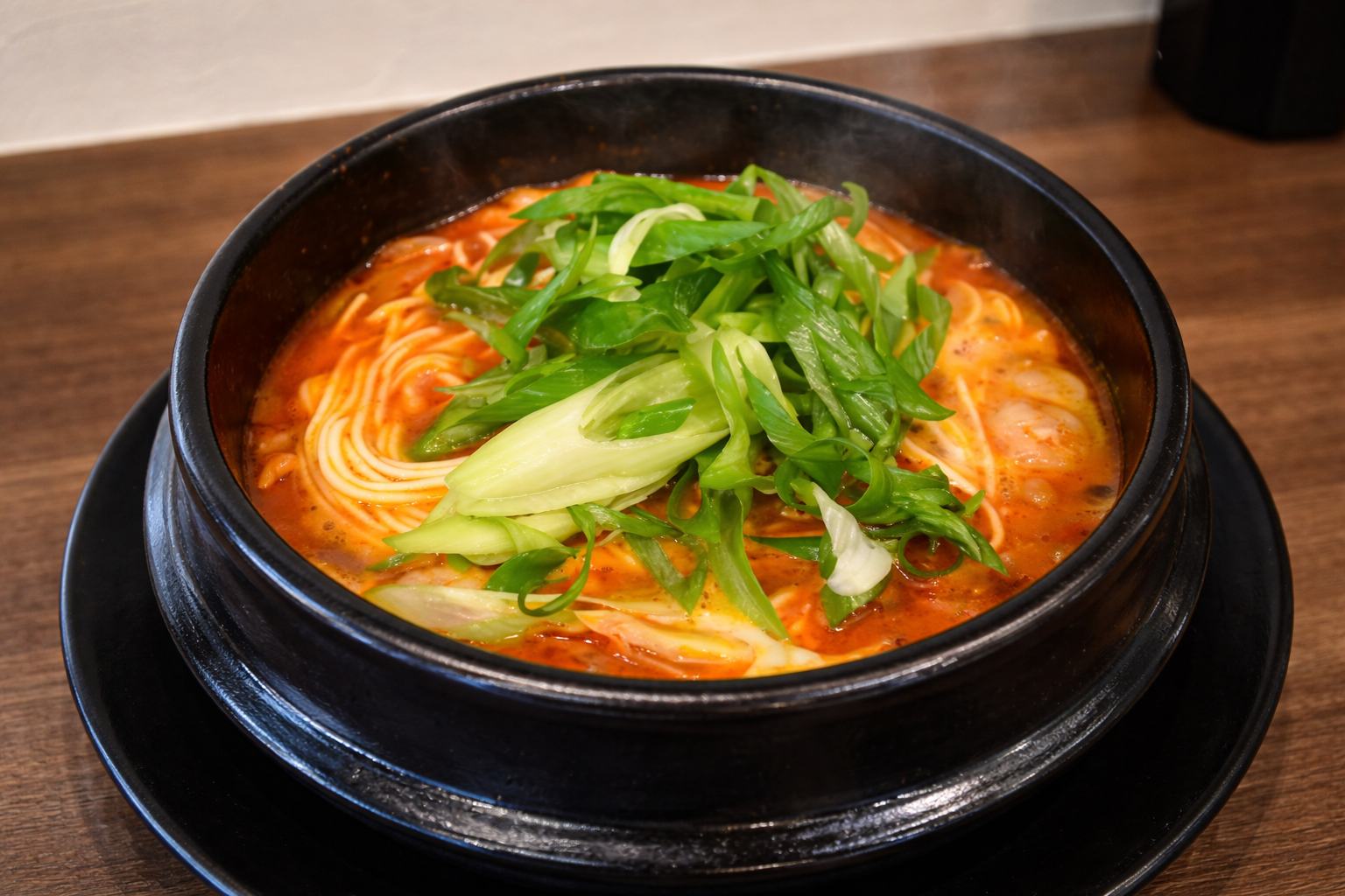 大阪発の人気ラーメン店「8910白寿 (はくじゅ)」がついに神戸・大開通へ！のイメージ画像