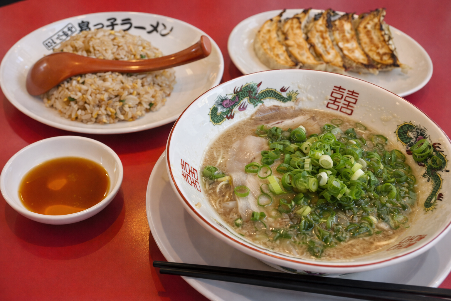 西宮ソウルフード「宮っ子ラーメン」感謝祭!330円引き&餃子100円のイメージ画像